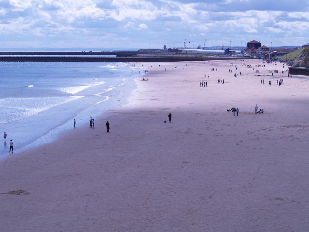 Roker View Guest House Sunderland  Exterior foto