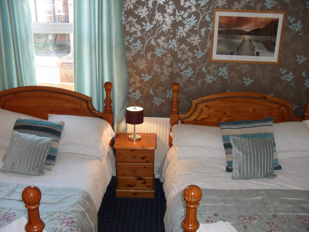 Roker View Guest House Sunderland  Exterior foto