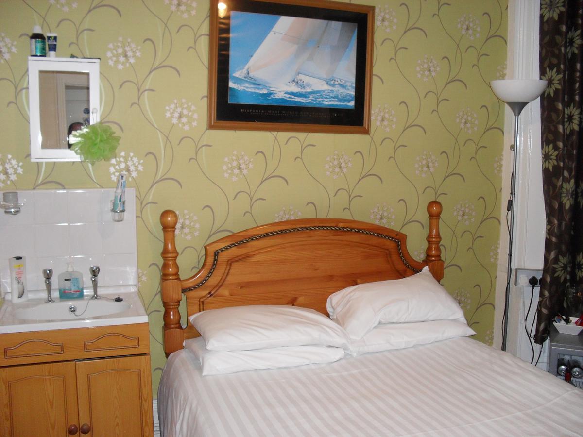 Roker View Guest House Sunderland  Exterior foto